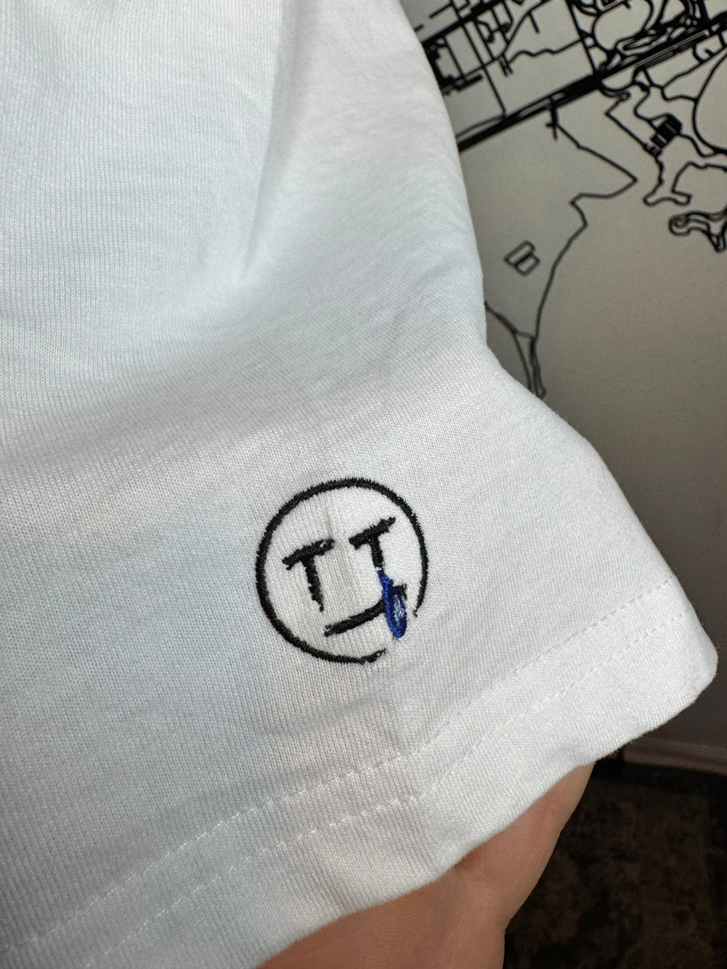 THE PURPLE TAPE TEE